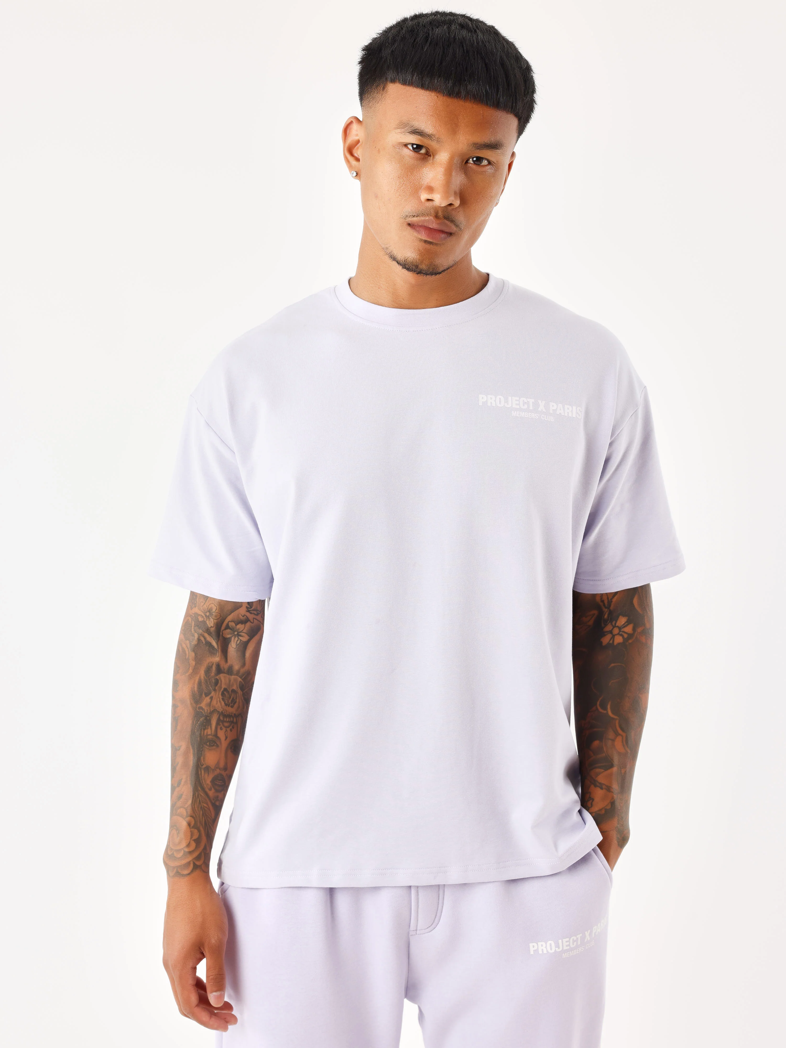 T-shirt members' club