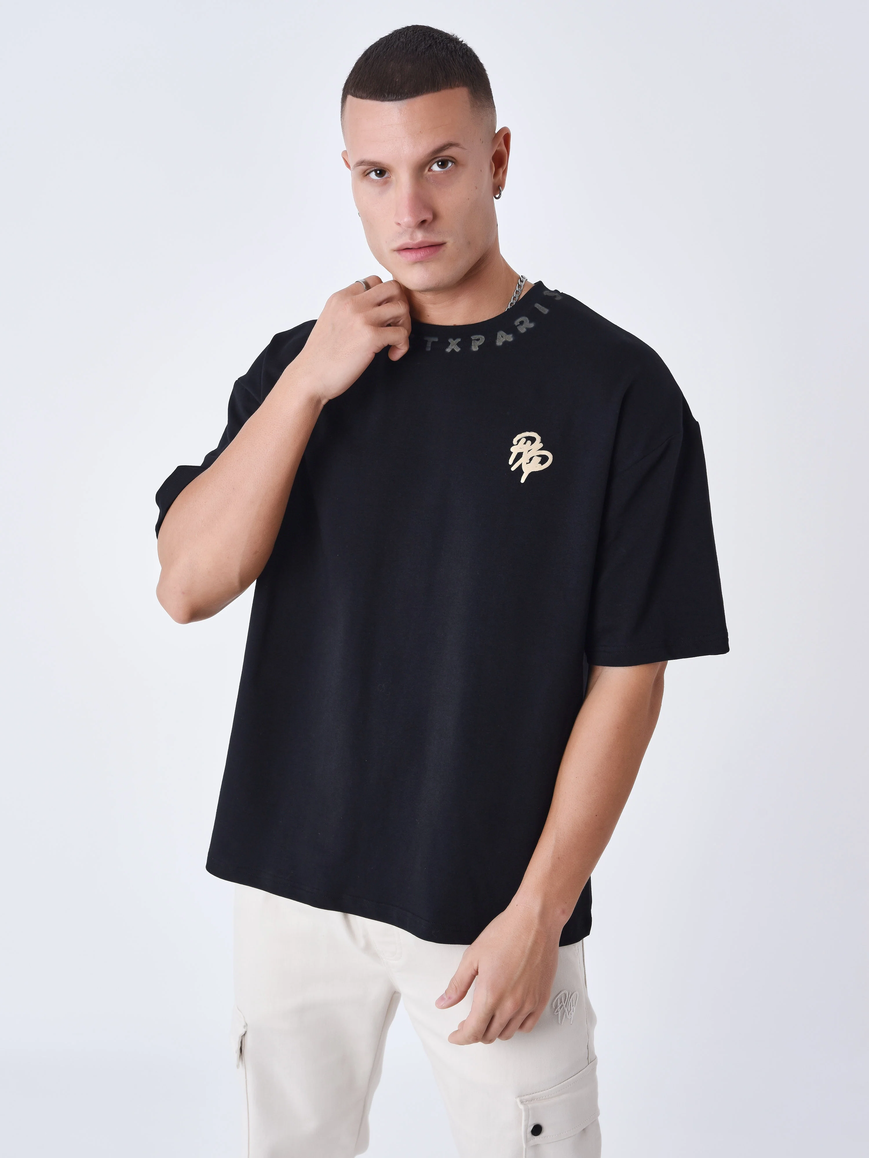T-shirt motif graph
