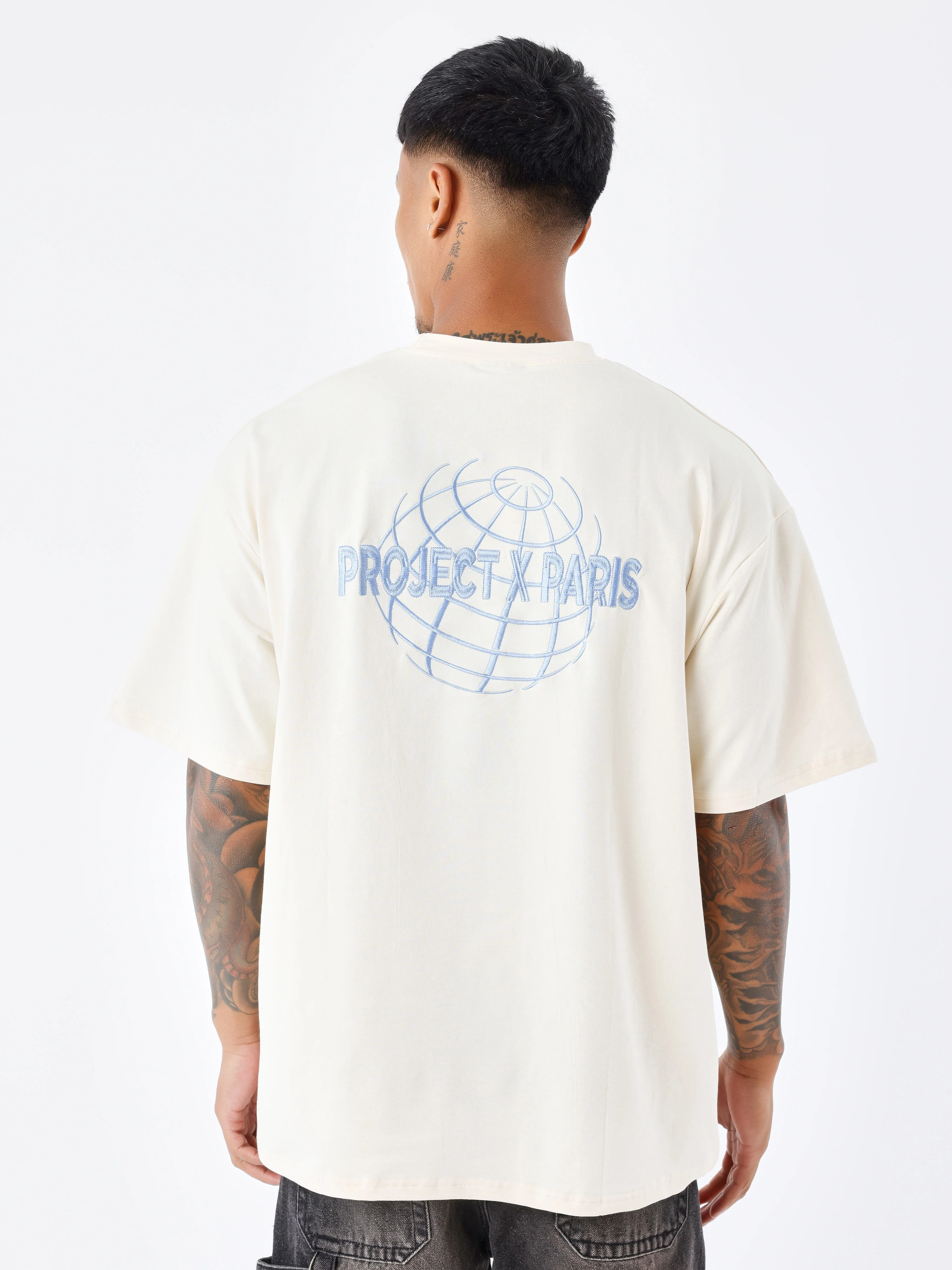 T-shirt motif planète - Image 2
