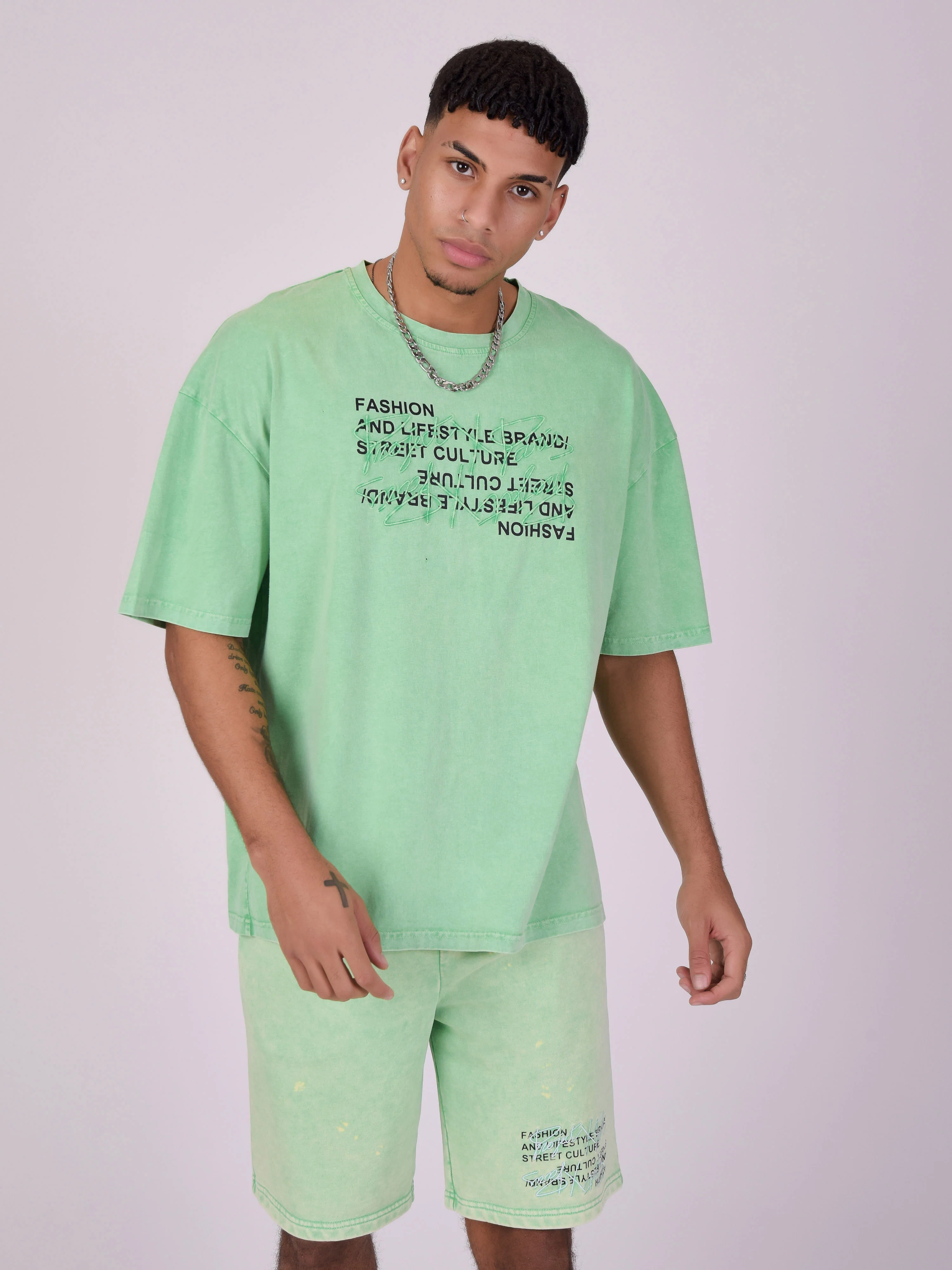 T-shirt oversize en tissus délavé - Image 2