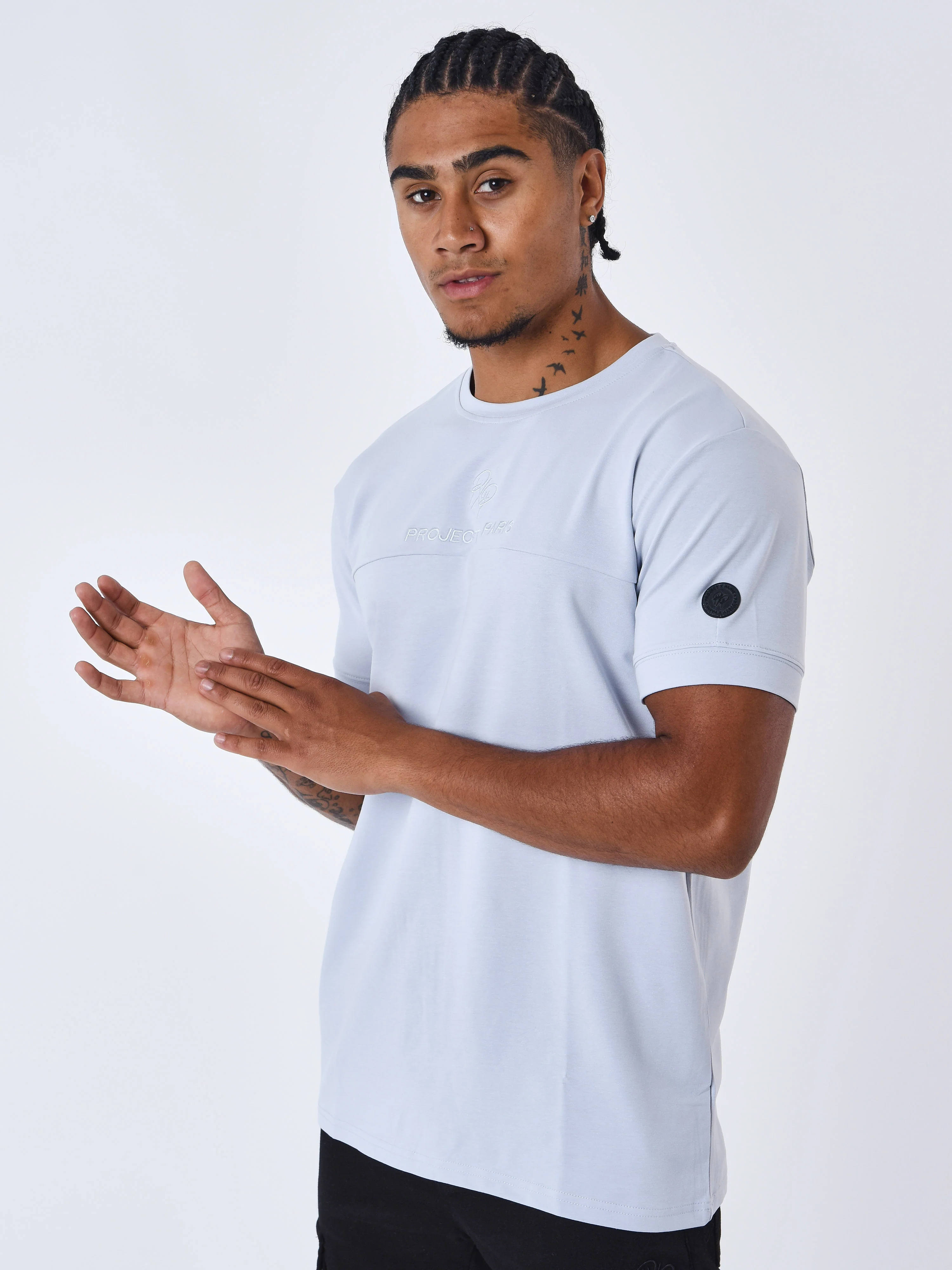T-shirt style techwear - Image 5