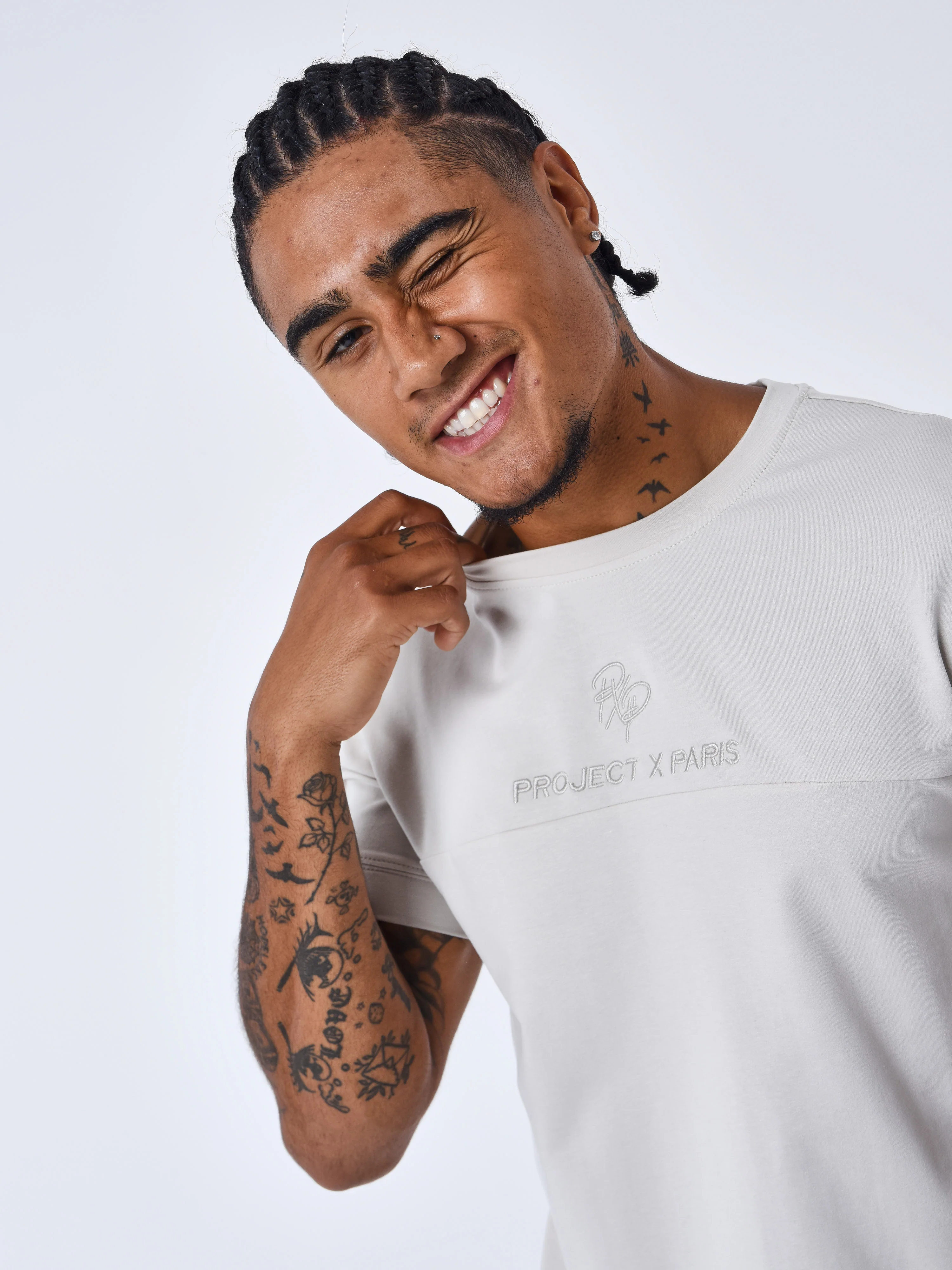 T-shirt style techwear - Image 7