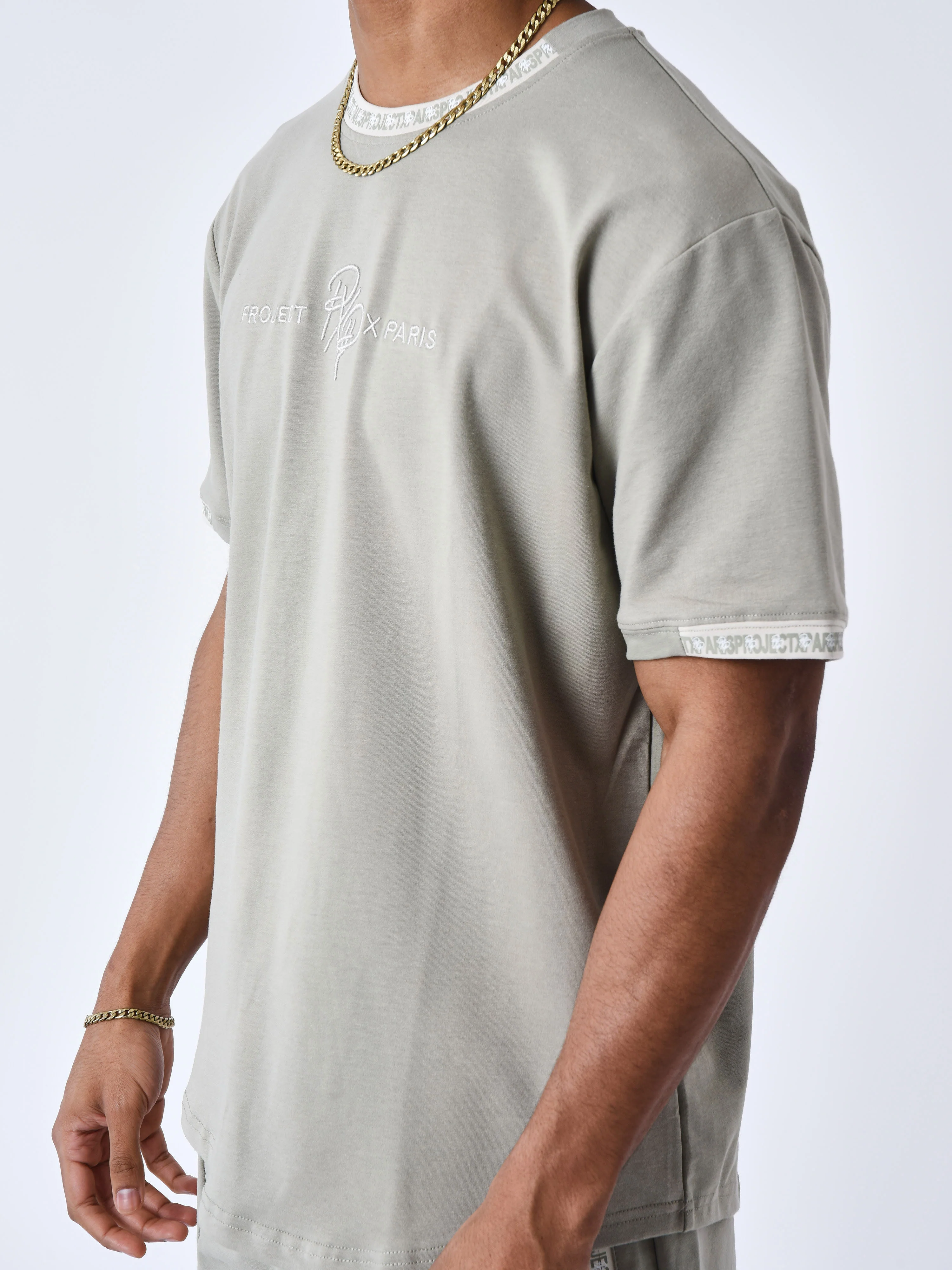 T-shirt uni avec bande logo - Image 4