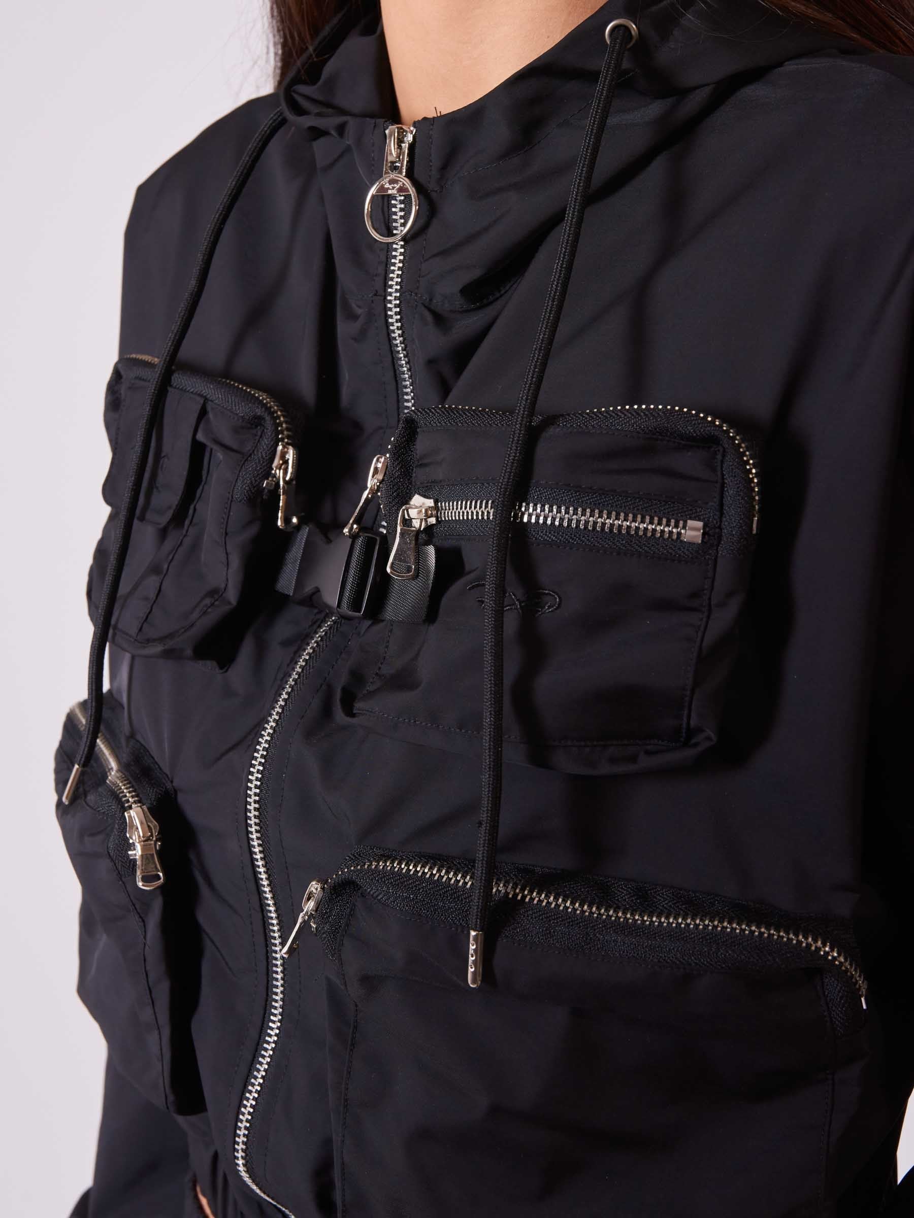 Veste capuche poches relief - Image 5